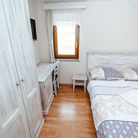 Zelena Oaza - B&B Miklavz pri Ormozu Exterior photo